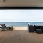 The View Gardenia Apartment *