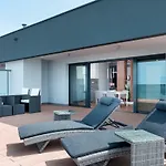The View Gardenia Appartement *