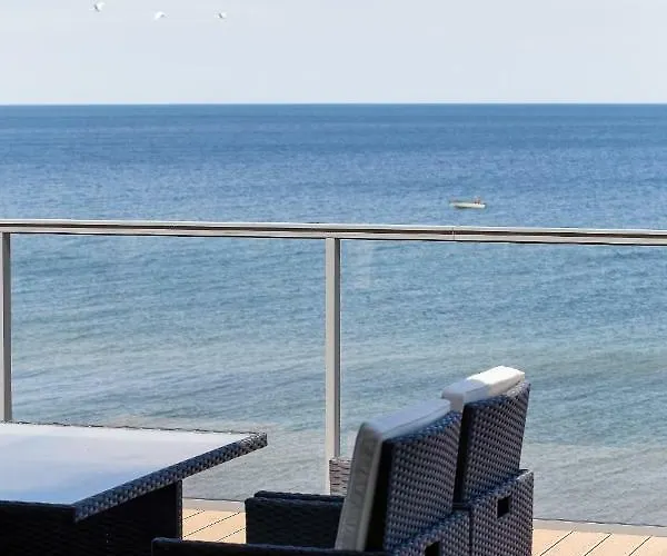 The View Gardenia Apartment