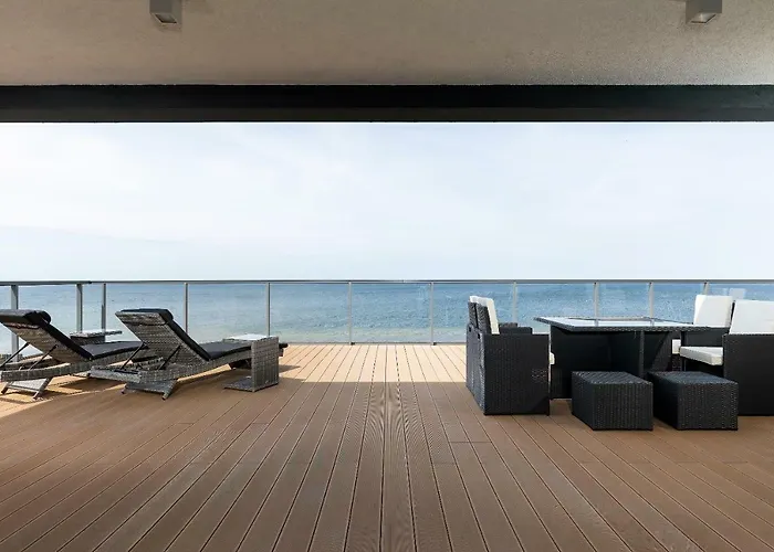 The View Gardenia Apartment *